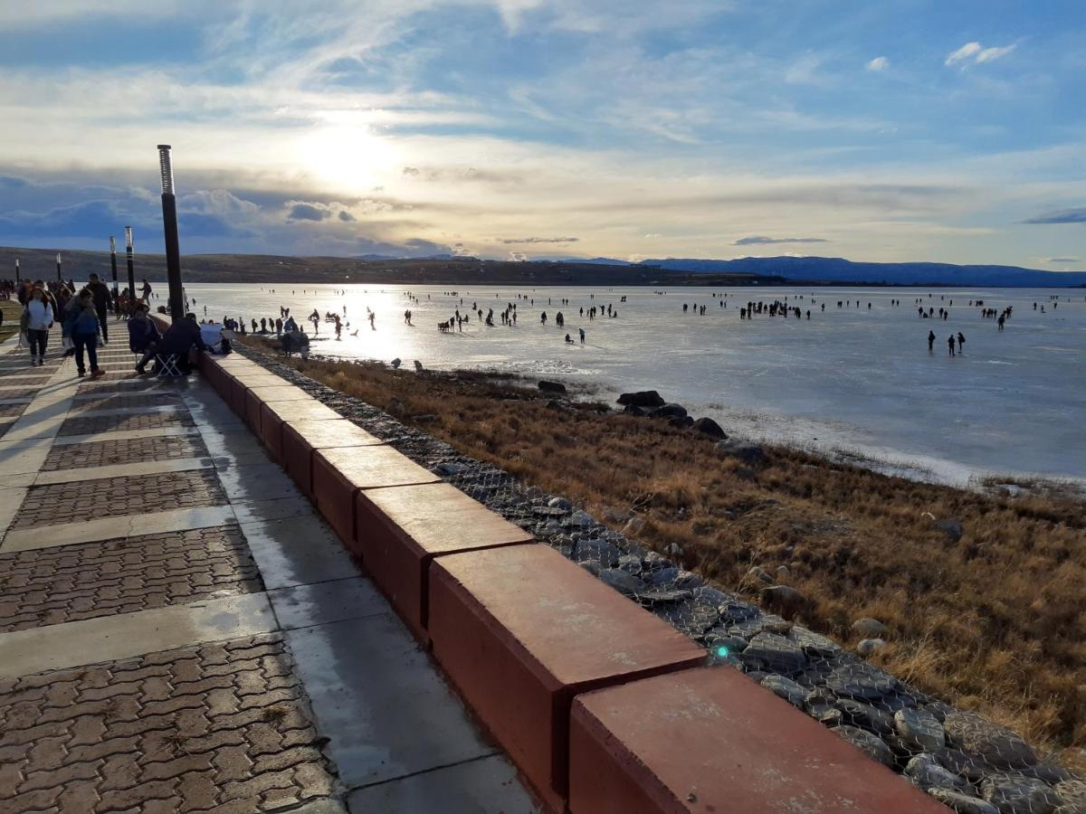 Casa A Estrenar! A 5 Minutos De La Terminal De Omnibus Y Muy Cerca Del Centro! Villa El Calafate Bagian luar foto